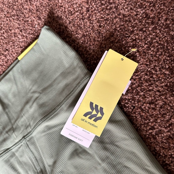all in motion Olive Green + Black Leggings Bundle - Picture 3 of 16